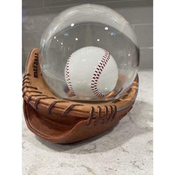 BASEBALL Glove Snow Globe Desk Accessory Weight NEW Sports Theme Padded Bottom - Picture 5 of 11